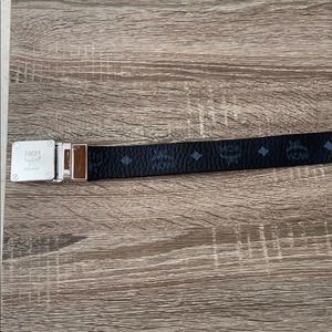 MCM Visetos Reversible Belt